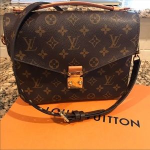 Louis Vuitton Pochette Metis ❤️